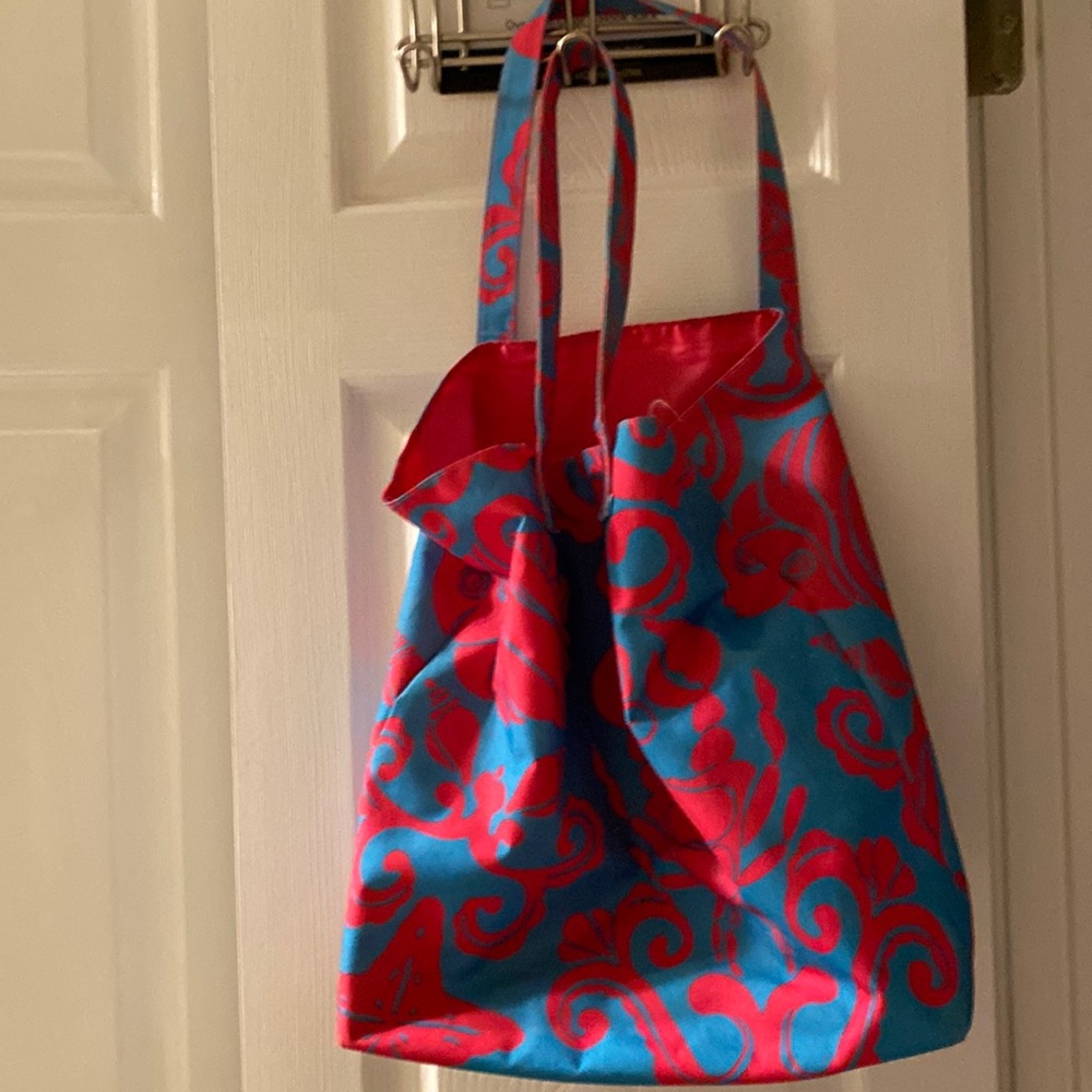 Waterproof your summer with this light weight bag